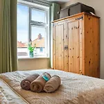 House Semesterbostad